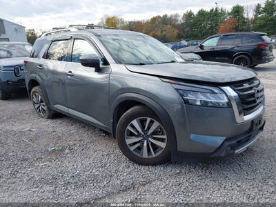 NISSAN PATHFINDER 2024