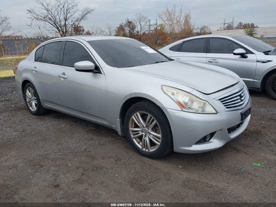INFINITI Q40 2015