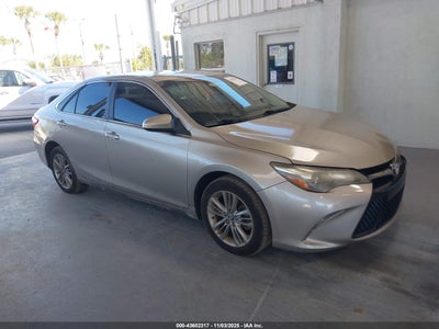 TOYOTA CAMRY 2015