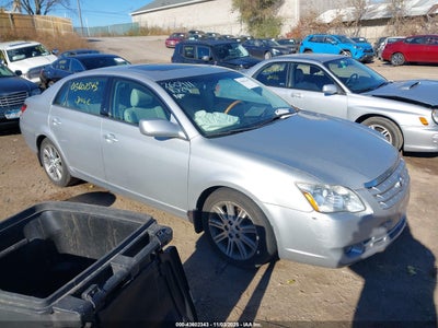 TOYOTA AVALON 2005