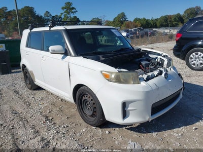 SCION XB 2012
