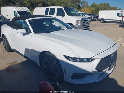 FORD MUSTANG 2024