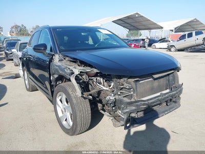 AUDI Q3 2019