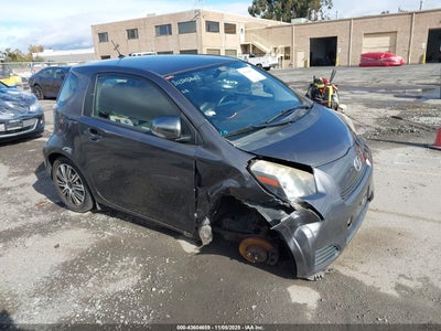 SCION IQ 2012