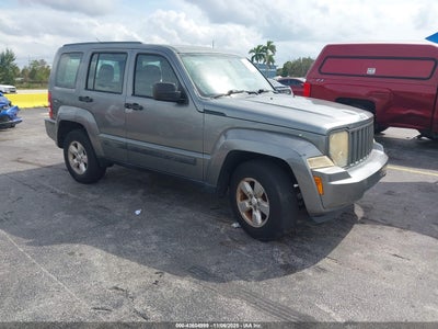JEEP LIBERTY 2012