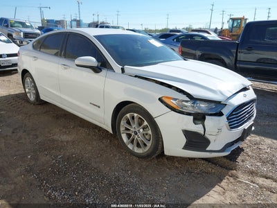 FORD FUSION HYBRID 2019