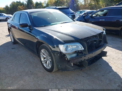 CHRYSLER 300 2017
