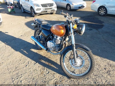 SUZUKI TU250 2016