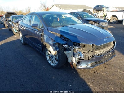FORD FUSION HYBRID 2019