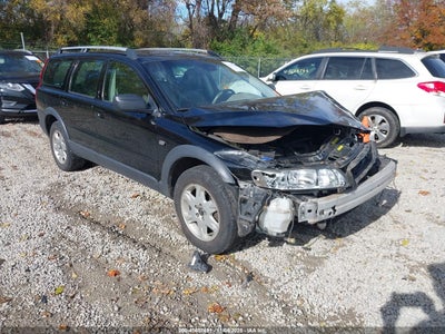 VOLVO XC70 2005