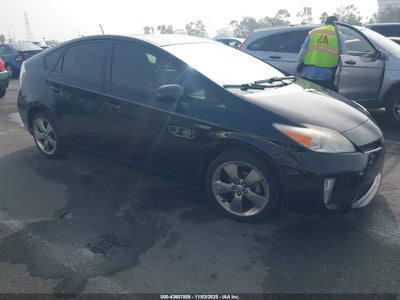 TOYOTA PRIUS 2013