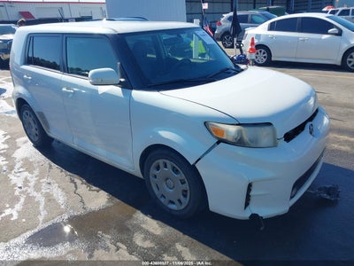 SCION XB 2014