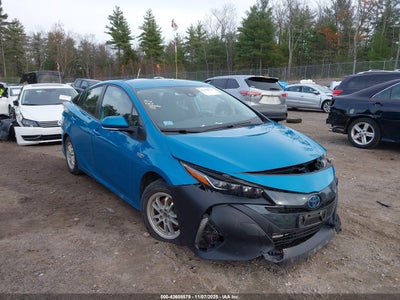 TOYOTA PRIUS PRIME 2021