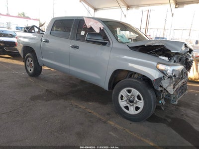 TOYOTA TUNDRA 2021