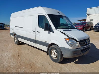 MERCEDES-BENZ SPRINTER 2500 2011
