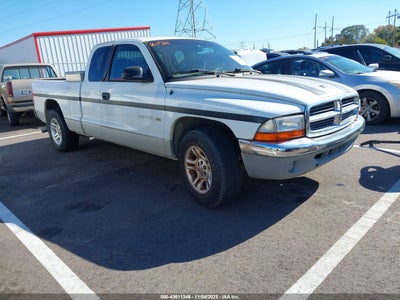 DODGE DAKOTA 2001