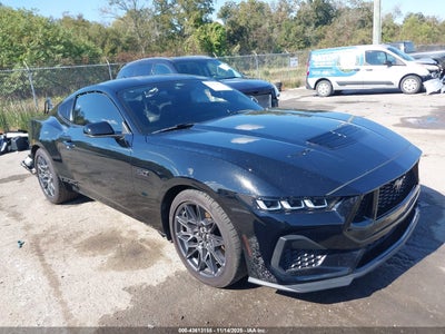 FORD MUSTANG 2024