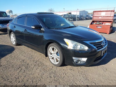 NISSAN ALTIMA 2015