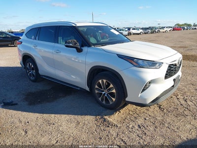 TOYOTA HIGHLANDER 2020