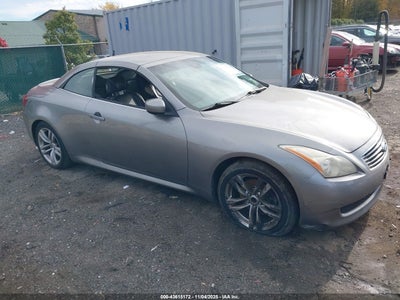 INFINITI G37 2009