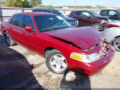 FORD CROWN VICTORIA 2002