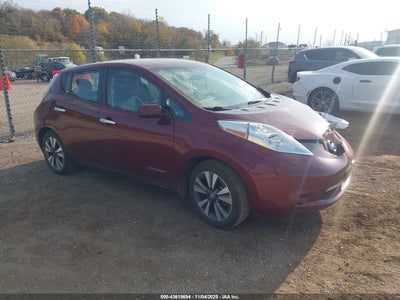 NISSAN LEAF 2017