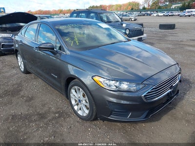 FORD FUSION HYBRID 2019