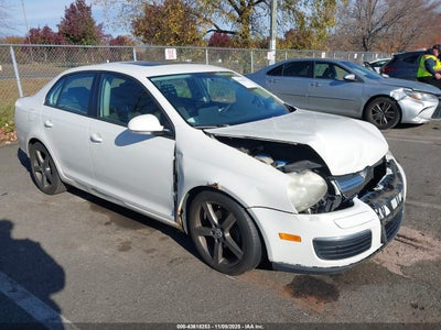 VOLKSWAGEN JETTA 2009