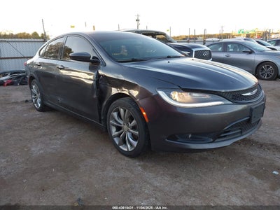 CHRYSLER 200 2015