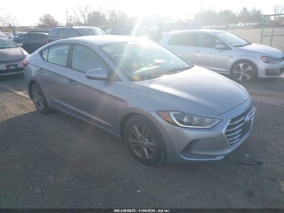 HYUNDAI ELANTRA 2017