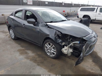 TOYOTA YARIS IA 2017