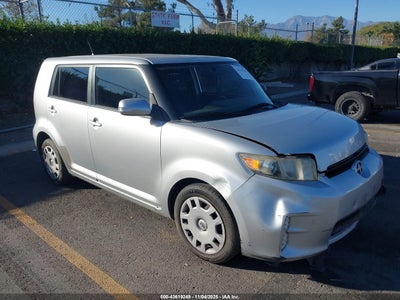 SCION XB 2013