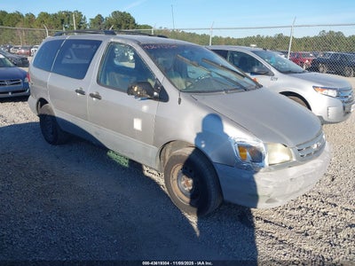 TOYOTA SIENNA 2003