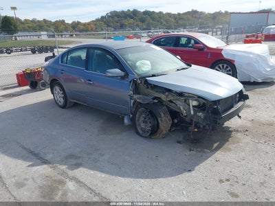 NISSAN ALTIMA 2010
