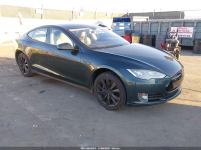 TESLA MODEL S 2014
