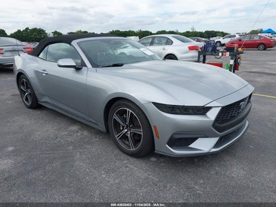 FORD MUSTANG 2025