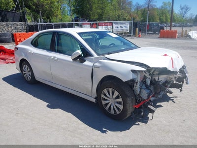 TOYOTA CAMRY HYBRID 2019