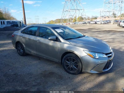 TOYOTA CAMRY 2017