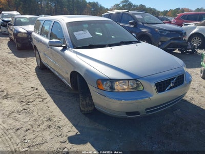 VOLVO V70 2006