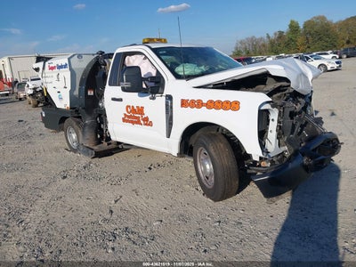 FORD F-250 2024