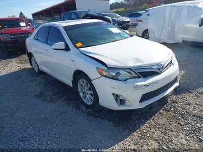 TOYOTA CAMRY HYBRID 2012