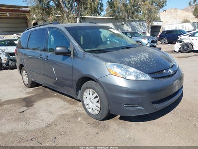 TOYOTA SIENNA 2008