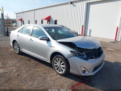 TOYOTA CAMRY HYBRID 2012