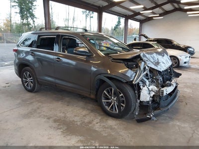 TOYOTA HIGHLANDER HYBRID 2018
