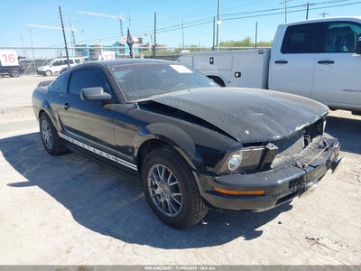 FORD MUSTANG 2005