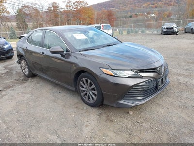 TOYOTA CAMRY 2018
