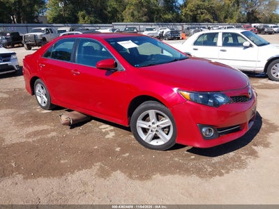 TOYOTA CAMRY 2013