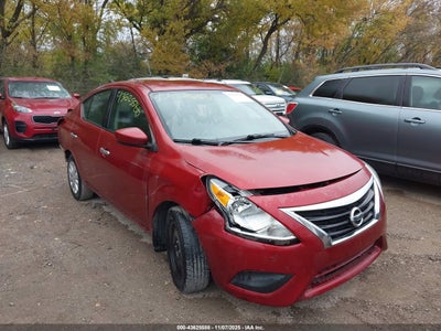 NISSAN VERSA 2018