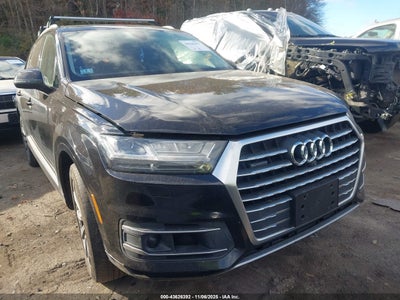 AUDI Q7 2018