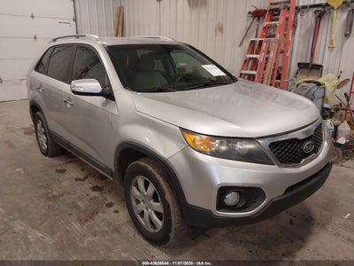 KIA SORENTO 2011